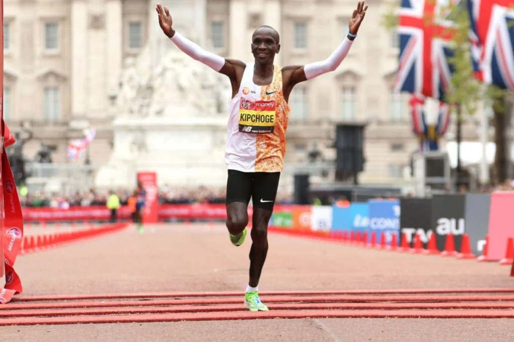Kipchoge - Kenyan long-distance runner Kipchoge - Kenyan long-distance runner