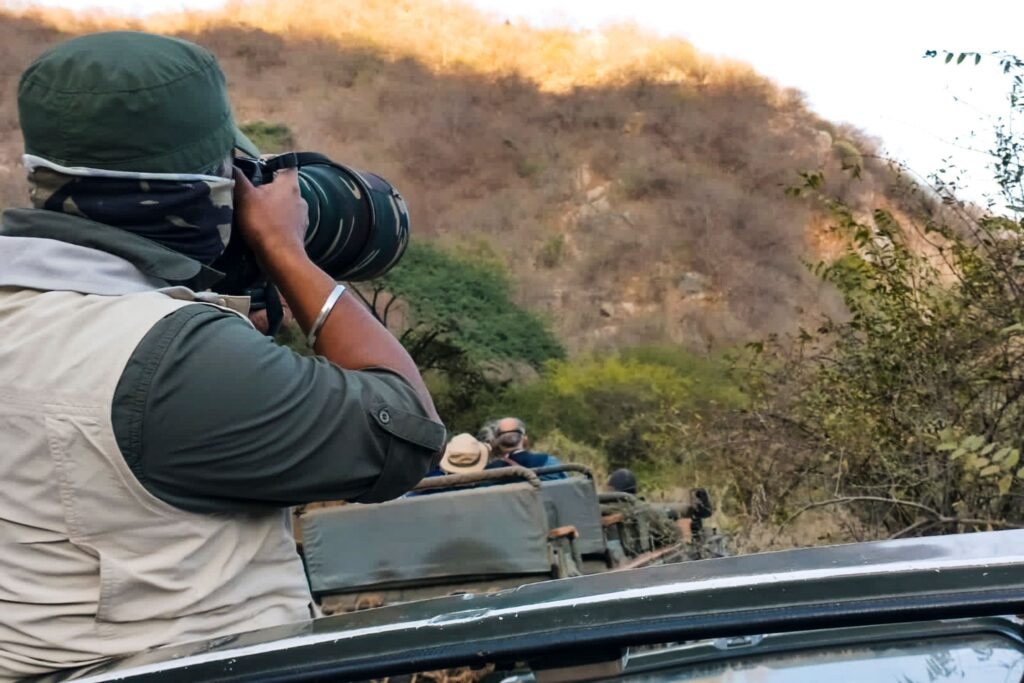 Photographing the leopard Photographing the leopard